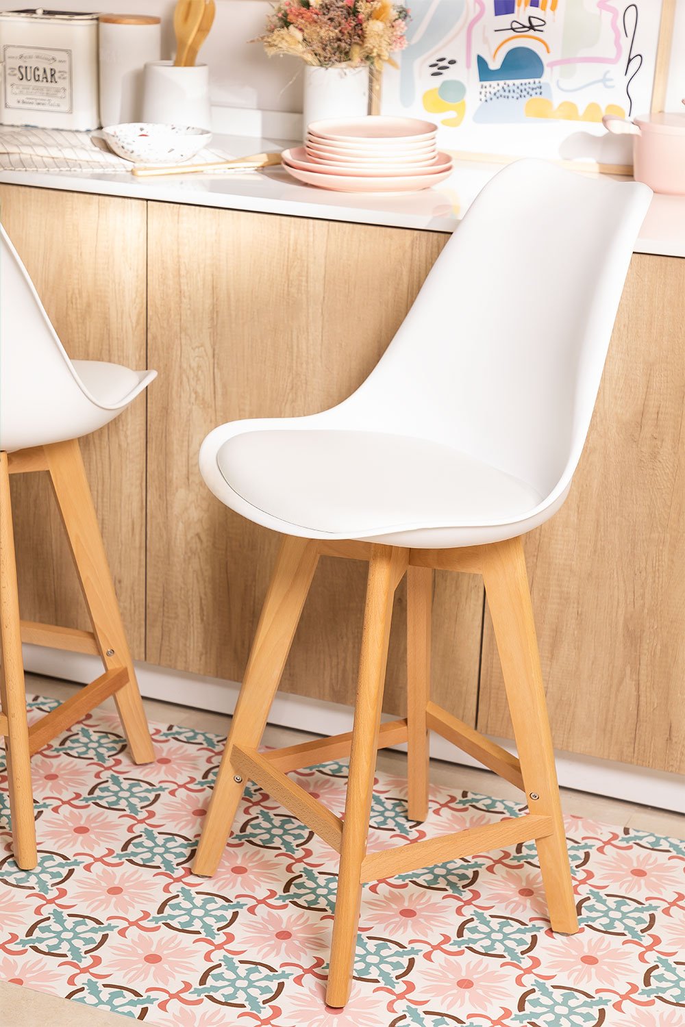 4-Pack high stools 65 cm with white faux leather cushion Nordic, gallery image 1