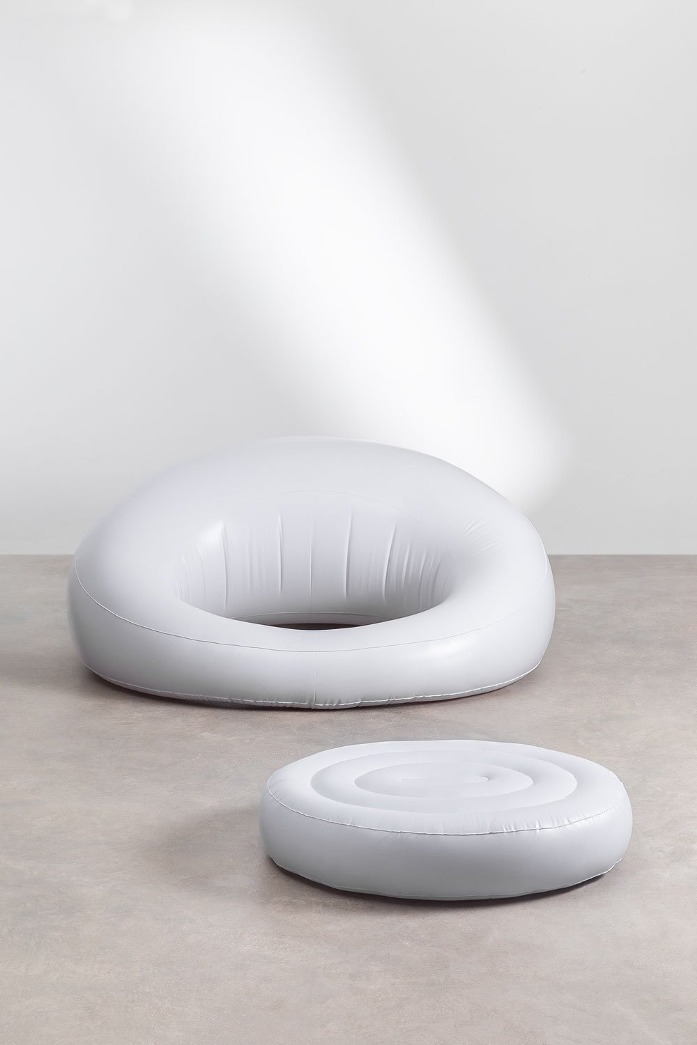 Taravai inflatable island, gallery image 8