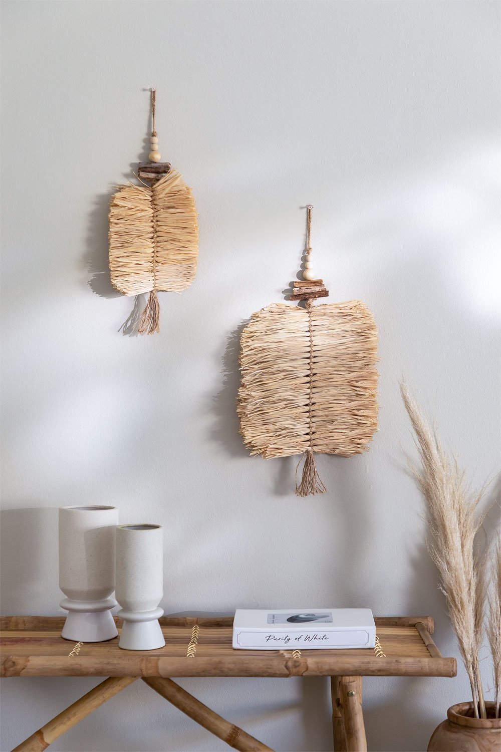 Set of 2 Wall Decorations in Raffia Pravia, gallery image 1