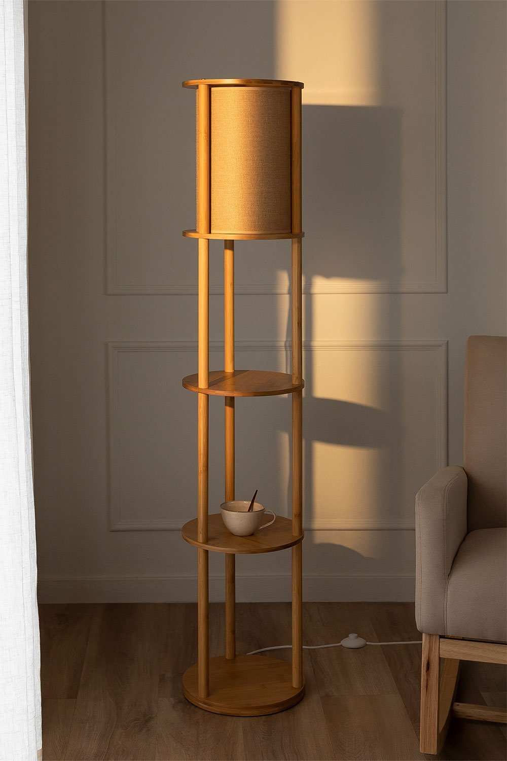 Qepis Floor Lamp, gallery image 1