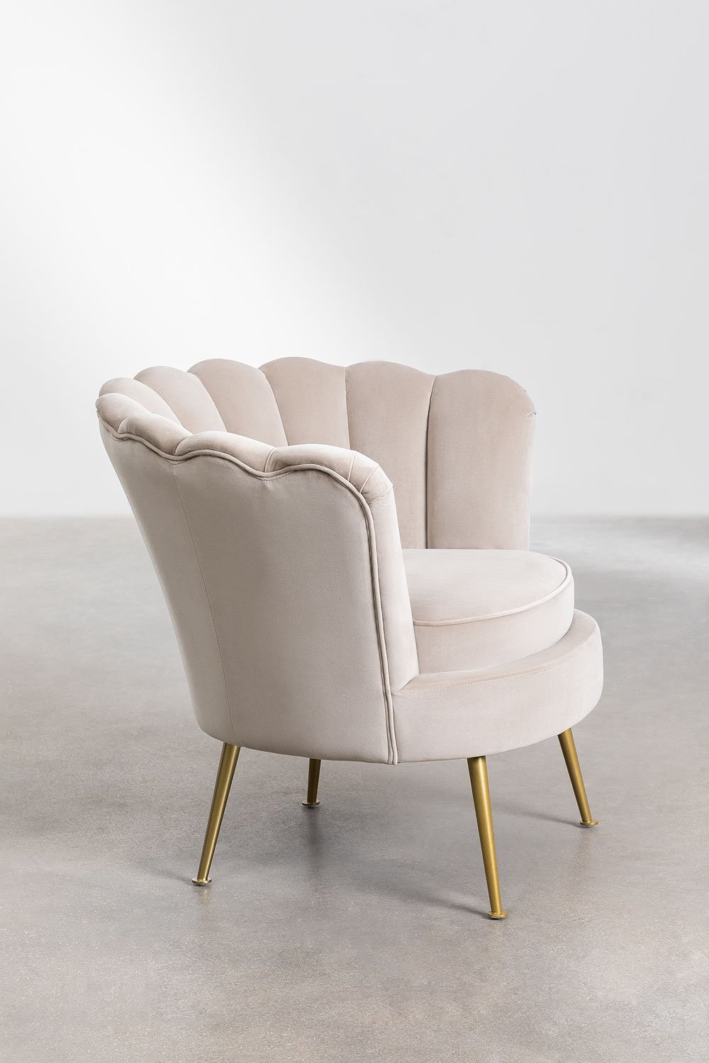 Morla velvet armchair, gallery image 3