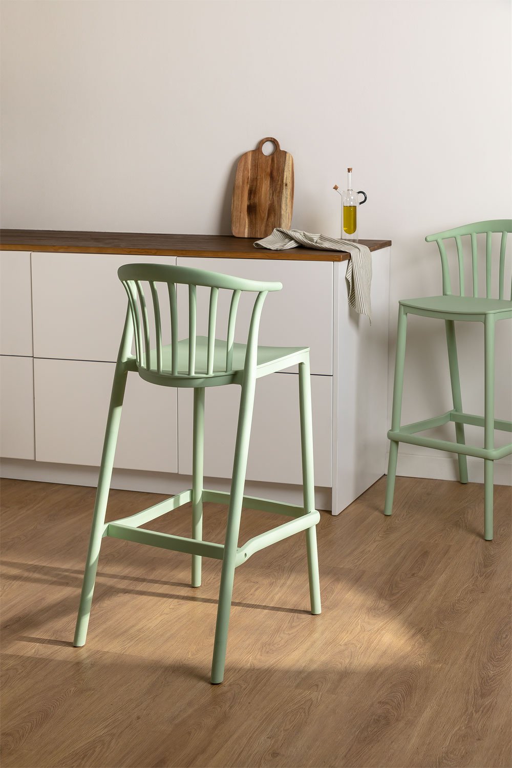 Pack of 2 High Stools Ivor, gallery image 1