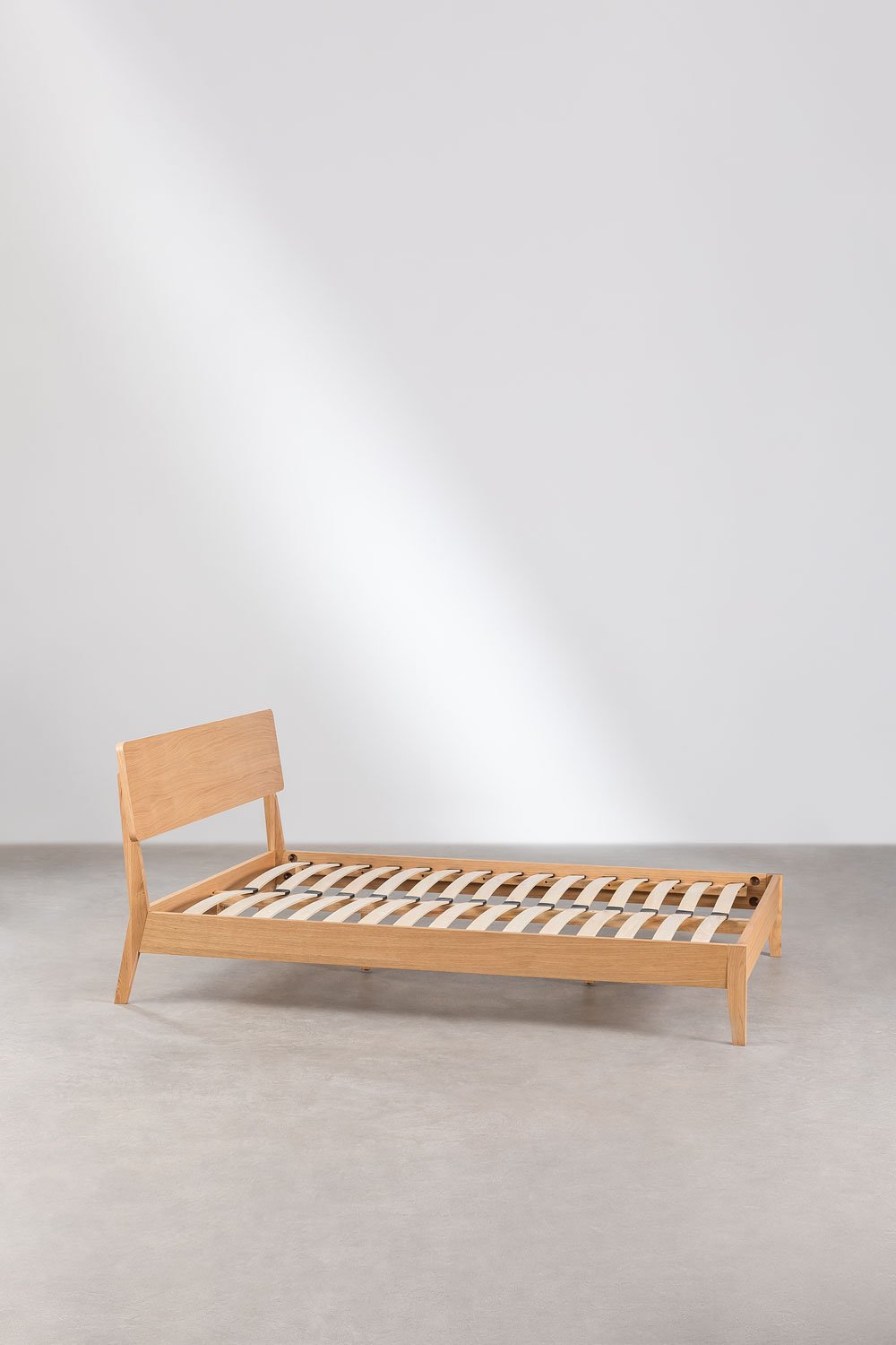 Wooden Bed Gellis , gallery image 2