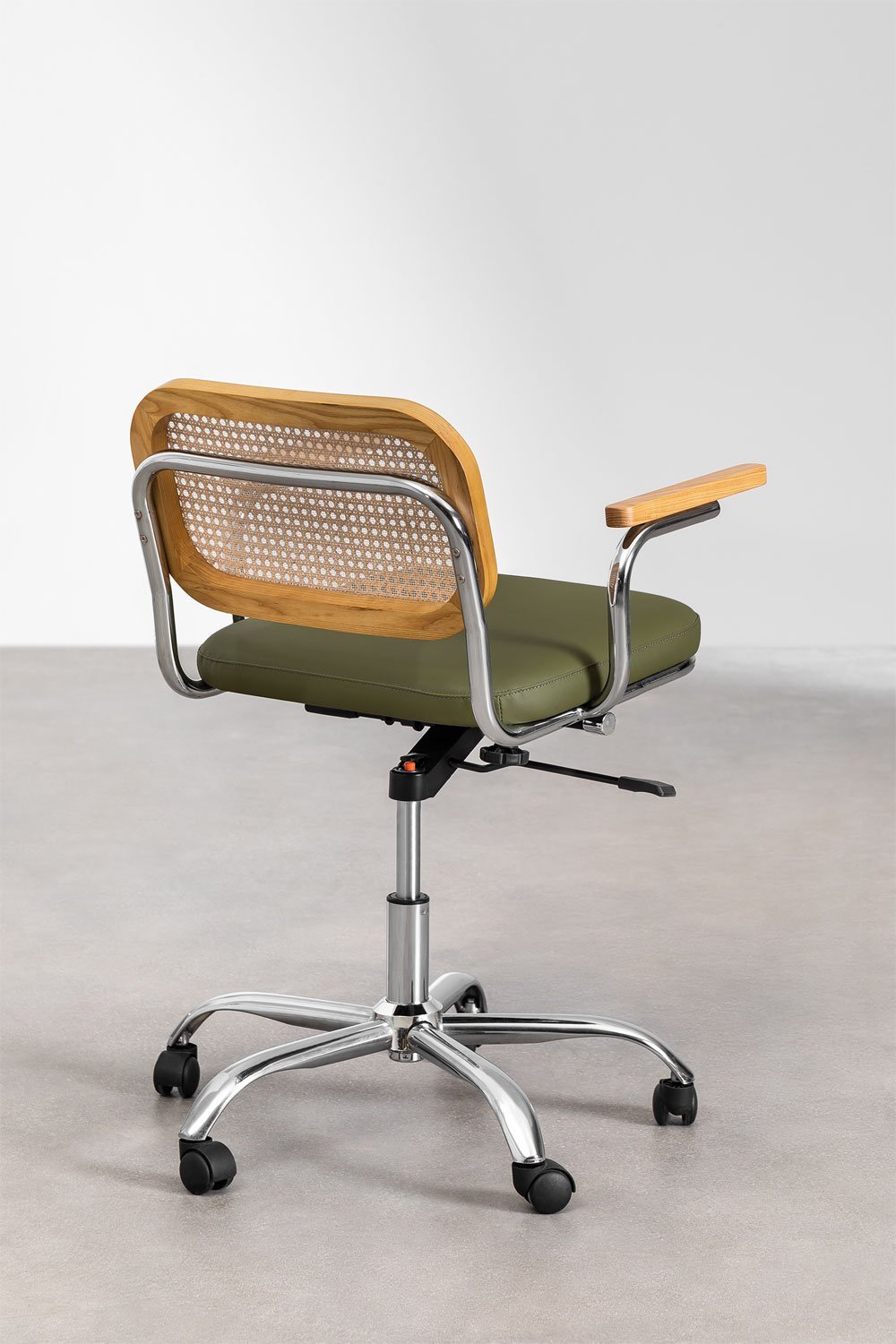 Tento faux leather office chair, gallery image 5