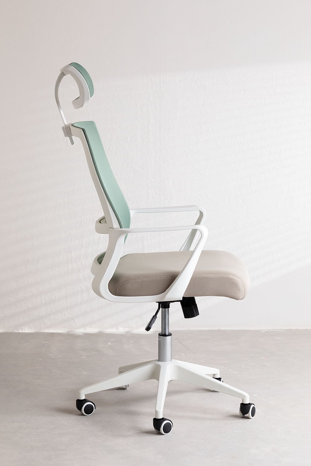 Office chair with wheels and polypropylene armrests Teill Colors, gallery image 3