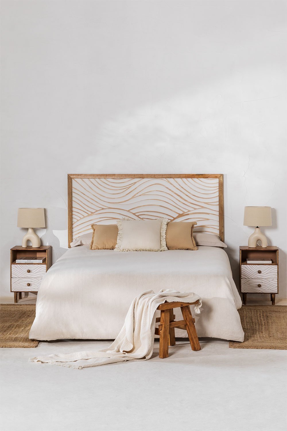Myanna mango wood bedside table, gallery image 2