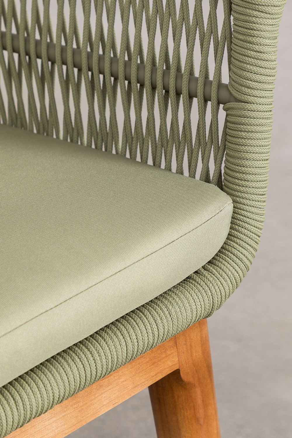 Barker dining chair with armrests in acacia wood and braided rope, gallery image 6