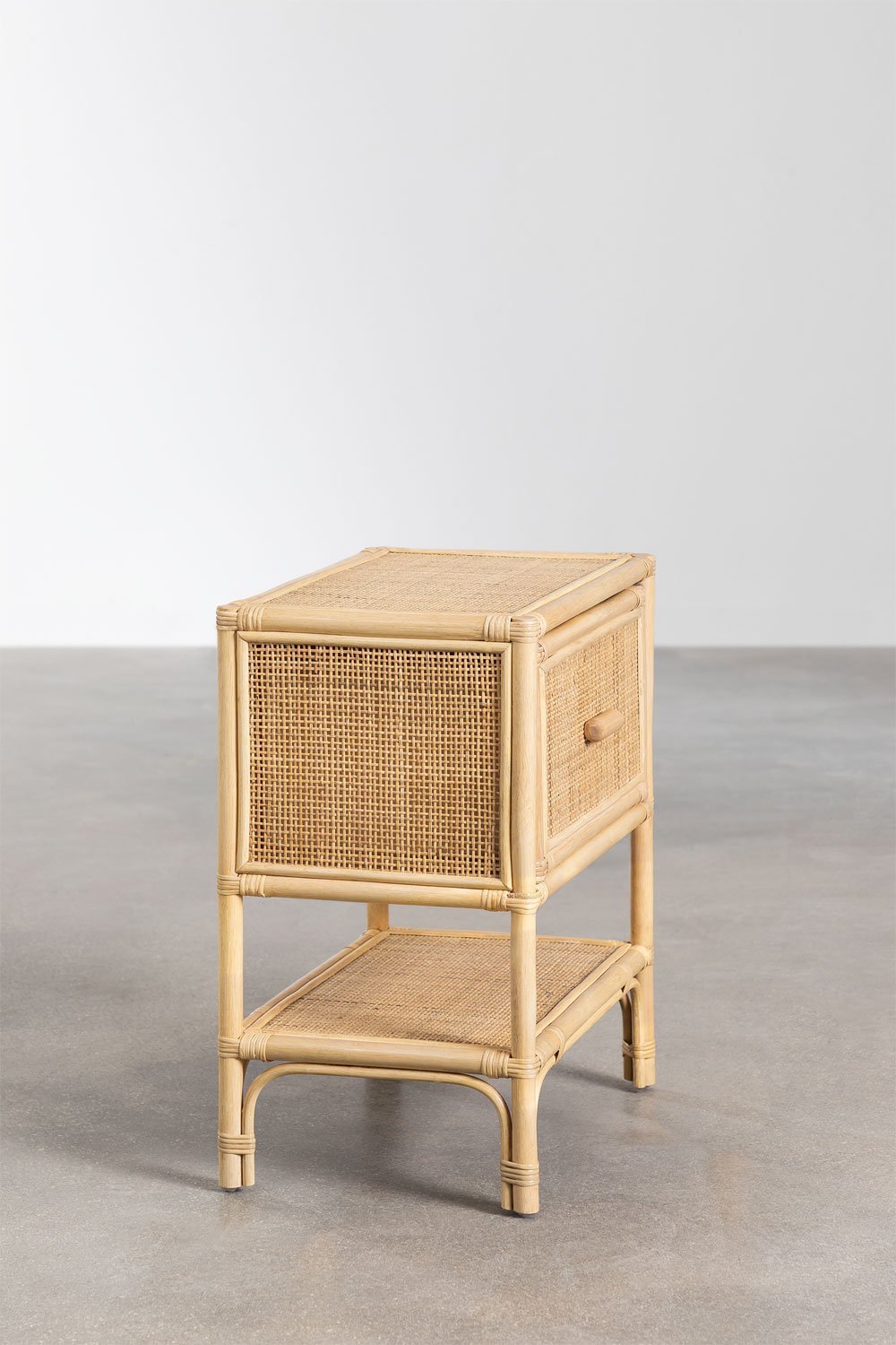 Yivisc rattan bedside table, gallery image 4
