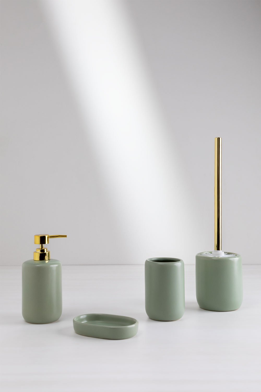 Pierk ceramic toothbrush holder, gallery image 5