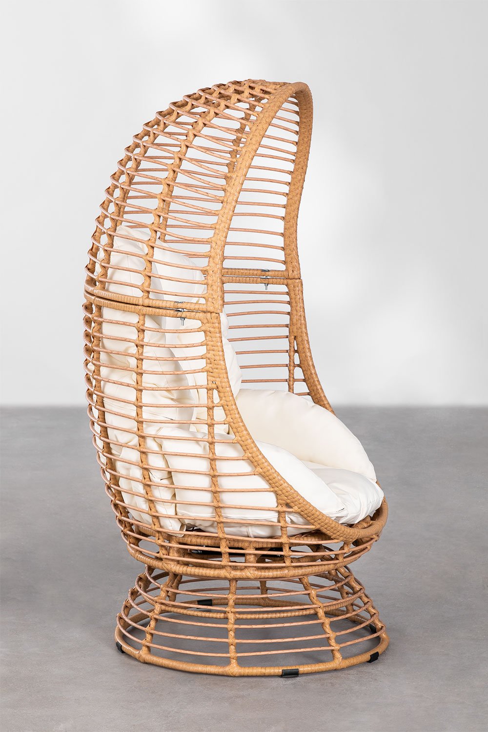 Wasyl rattan cocoon, gallery image 2