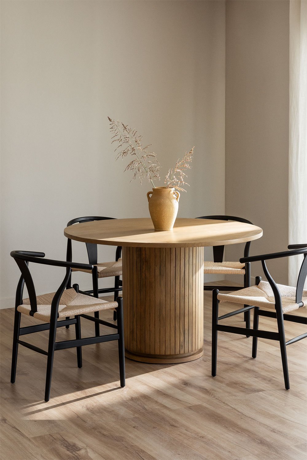 Mango Wood Dining Table ANALIS (Ø120cm), gallery image 1