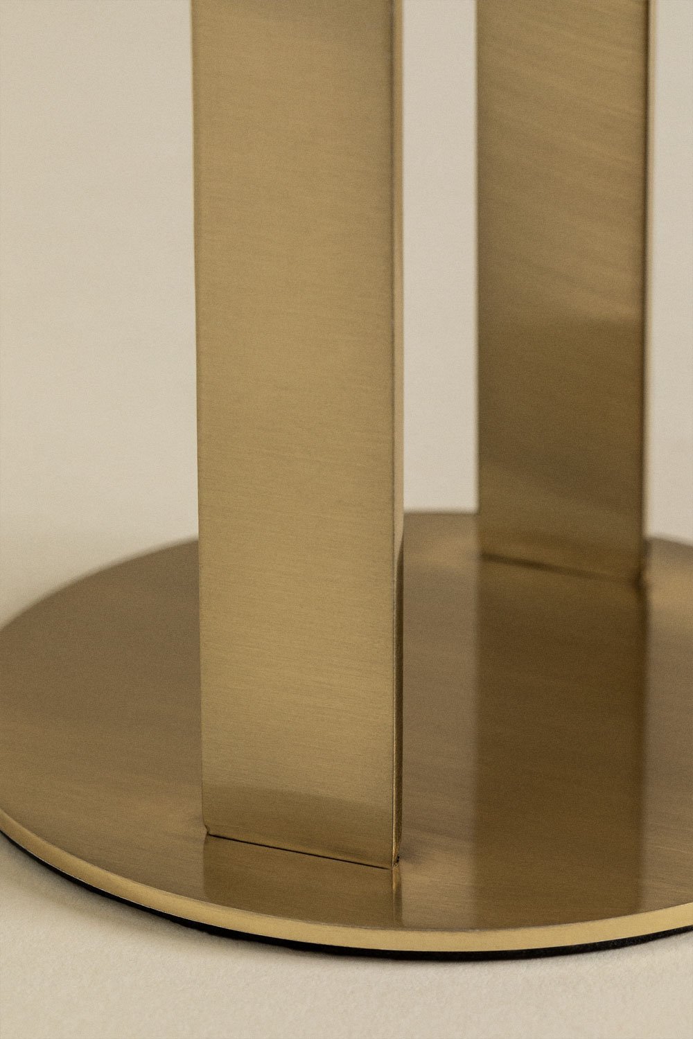 Liburt wireless and directional LED iron table lamp, gallery image 7