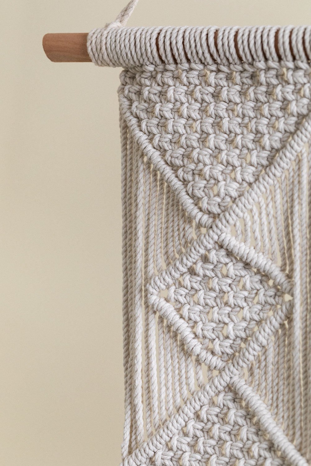 Deyoces macrame hanging planter, gallery image 3