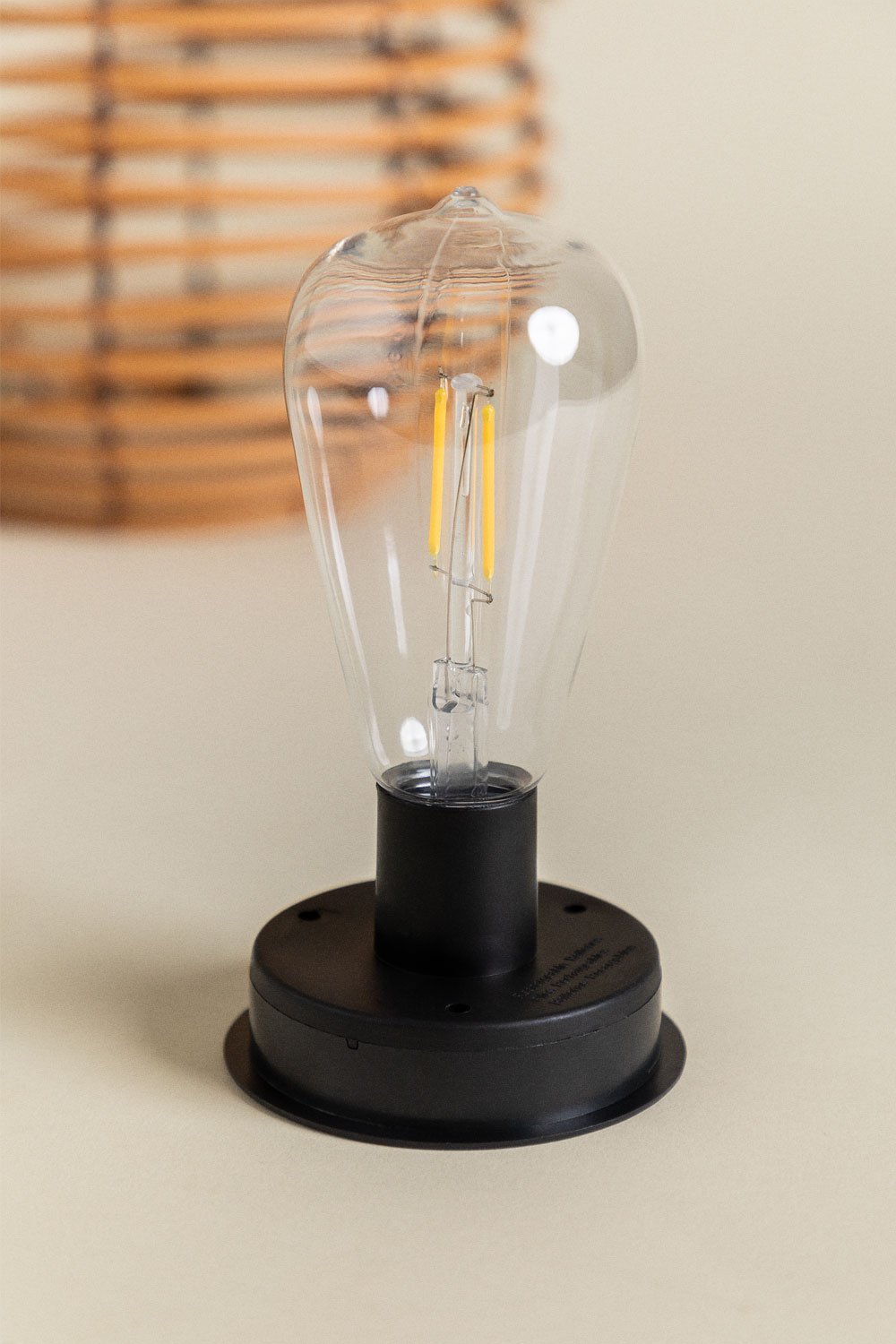 Fenri wireless outdoor LED solar table lamp, gallery image 6