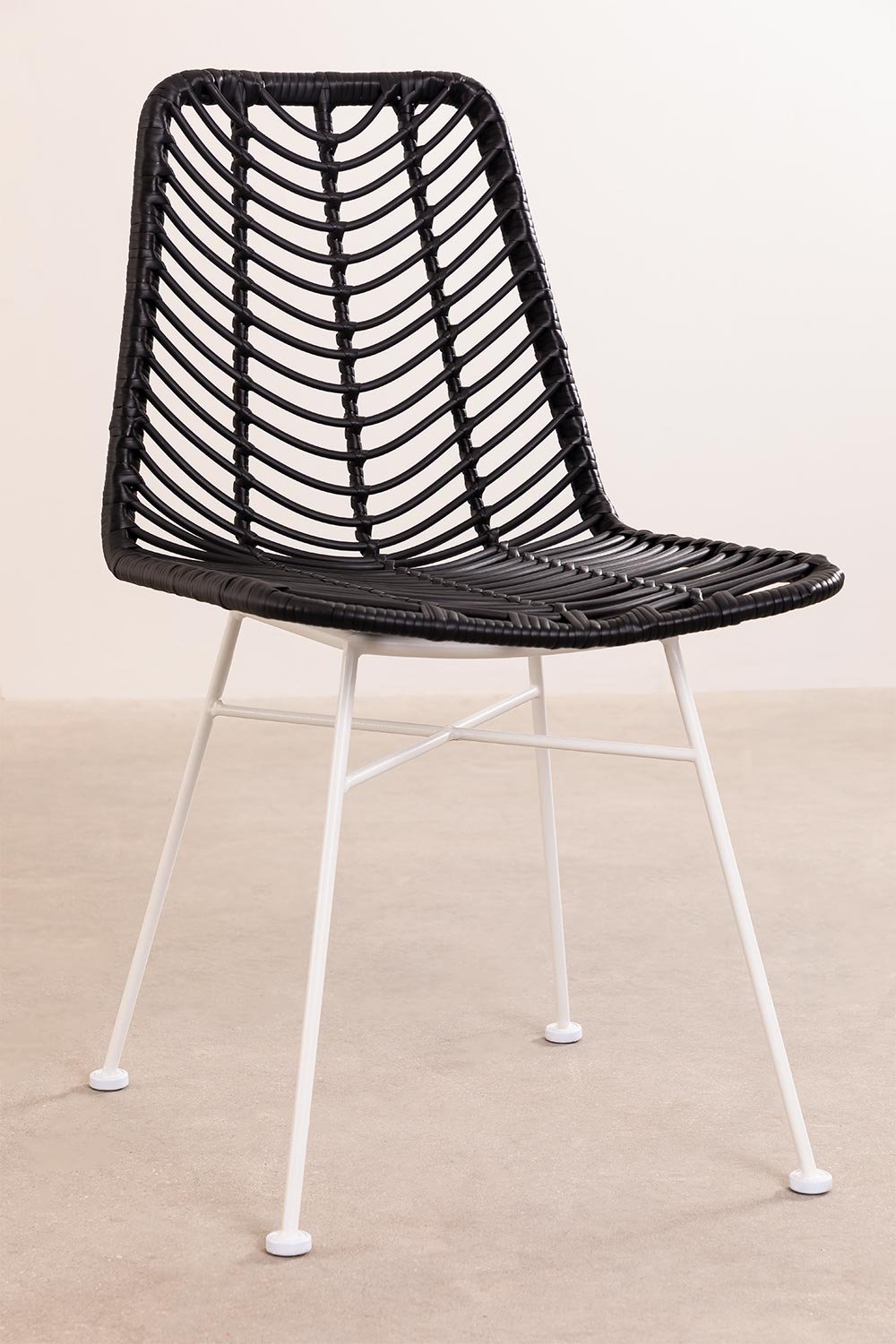Gouda Colors rattan garden chair, gallery image 1
