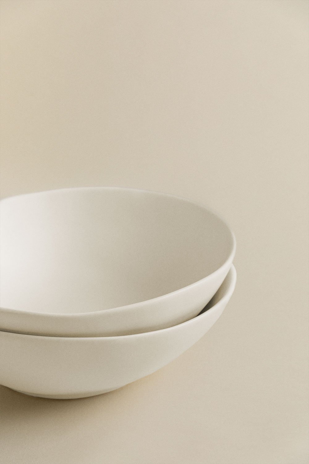 Pack of 2 Belvere stoneware bowls, gallery image 4