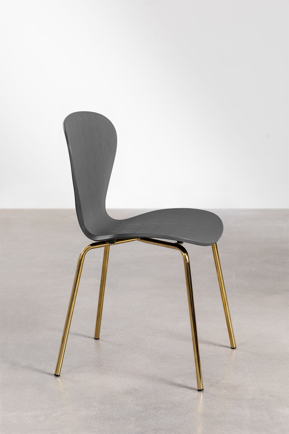 Uit pack of 4 stackable dining chairs, gallery image 2