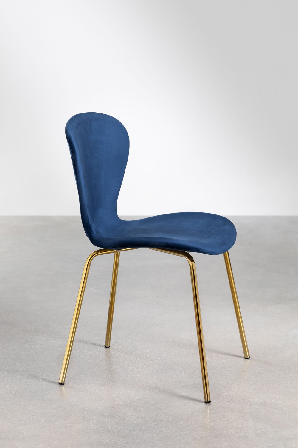 Uit pack of 2 stackable velvet dining chairs, gallery image 3