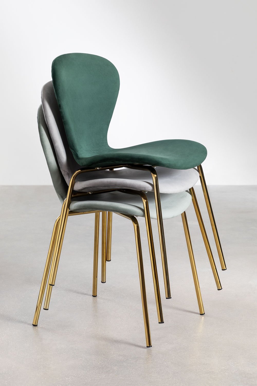 Uit pack of 4 stackable velvet dining chairs, gallery image 9