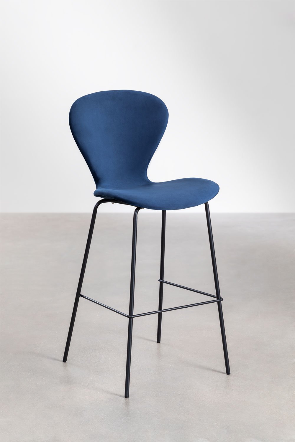 Velvet High Stool Uit, gallery image 1