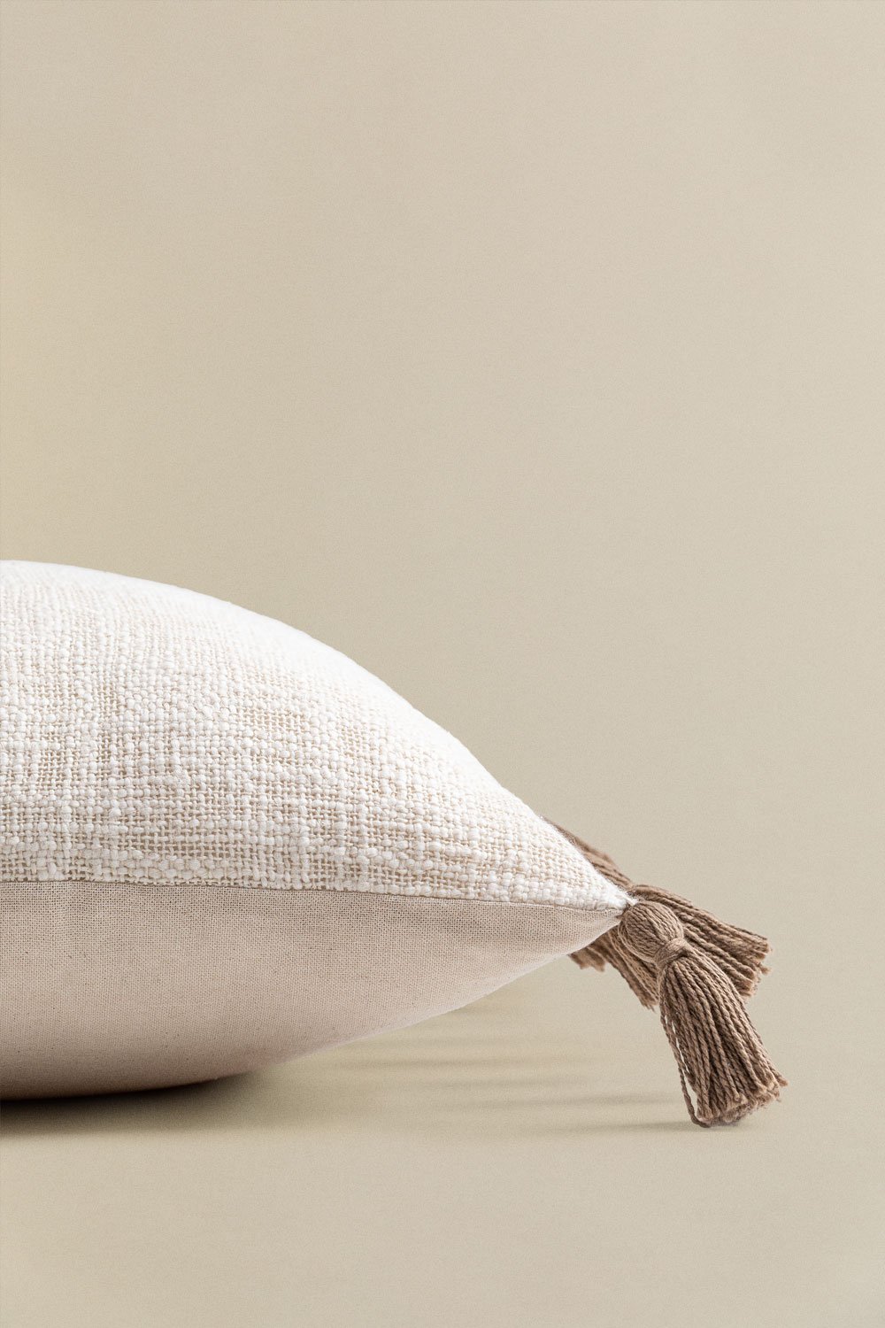 Square cotton cushion (45x45 cm) Botucau, gallery image 4