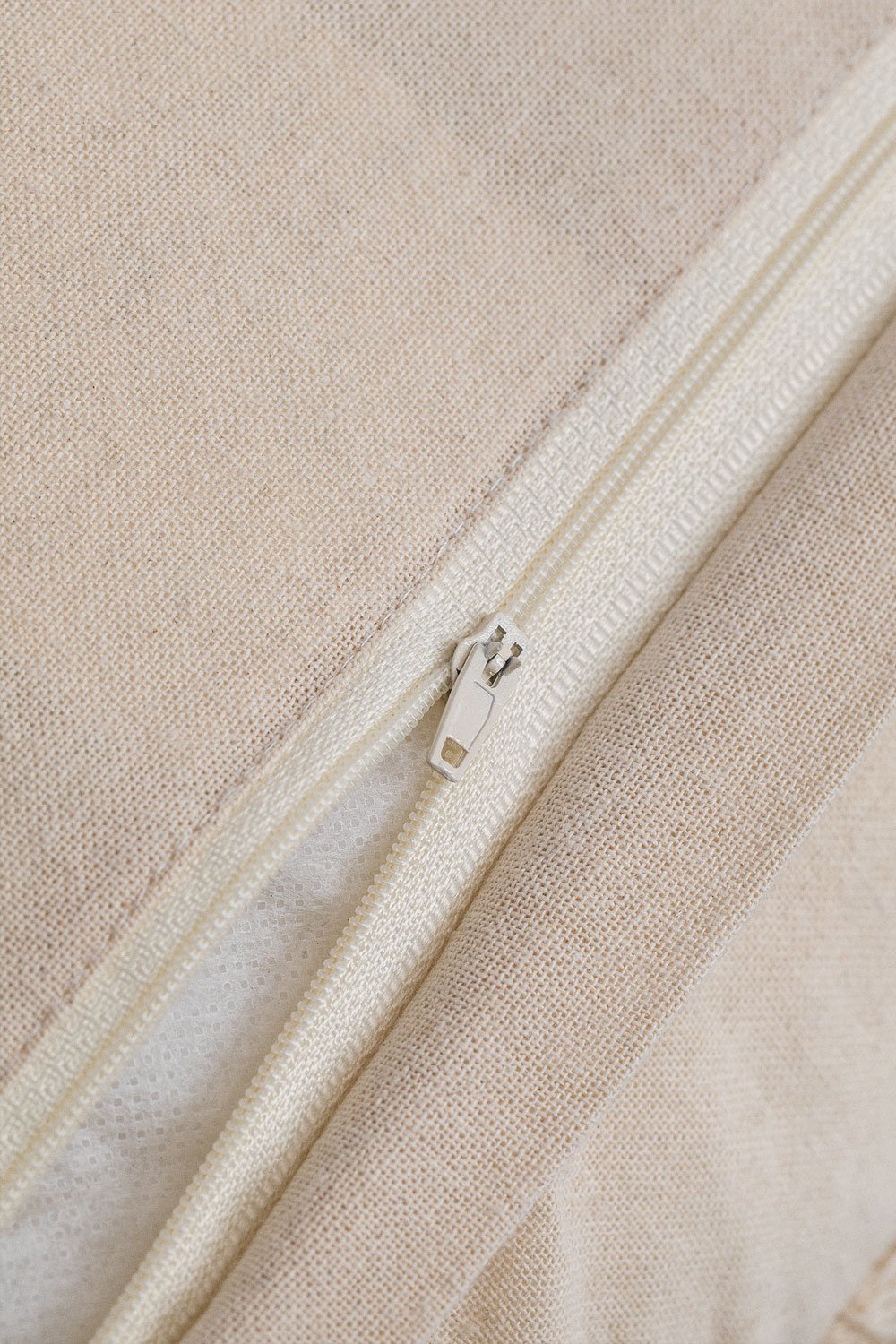 Cotton & Jute Square Cushion (45x45 cm) Naiba, gallery image 6