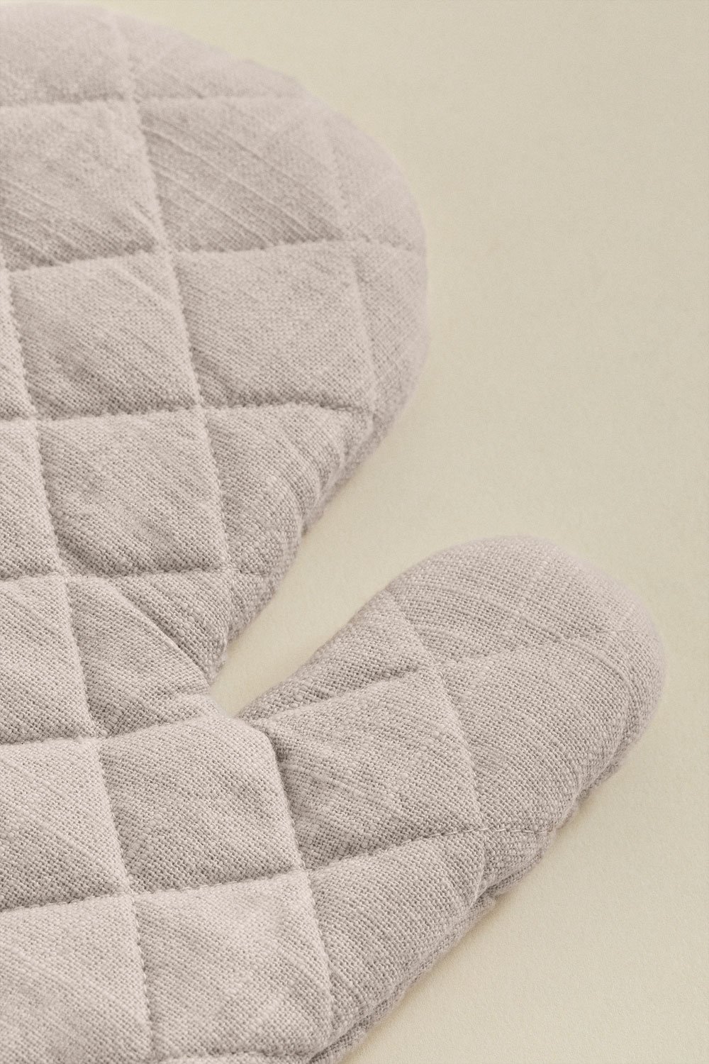 Nedeliya oven glove and cloth set, gallery image 3