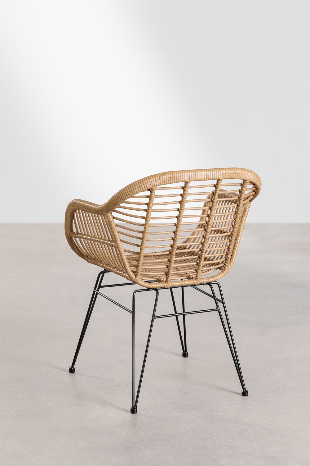 Pack of 4 Zole synthetic wicker garden chairs, gallery image 5