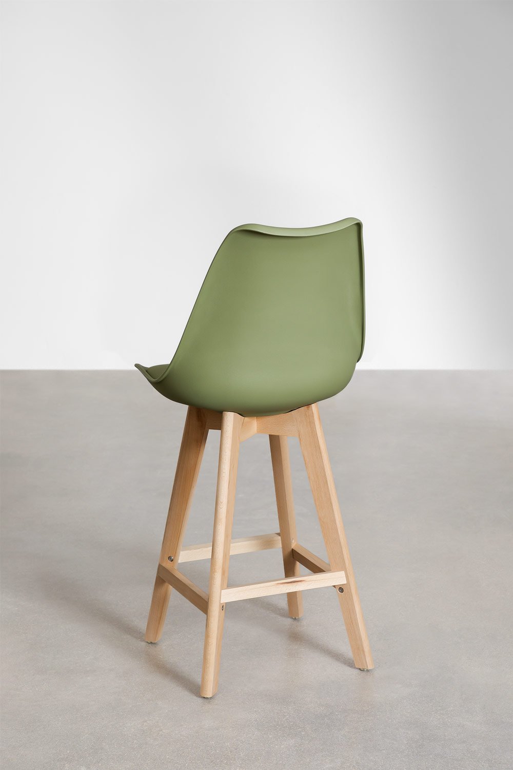 Pack of 4 high stools 65 cm with Nordic leatherette cushion, gallery image 3
