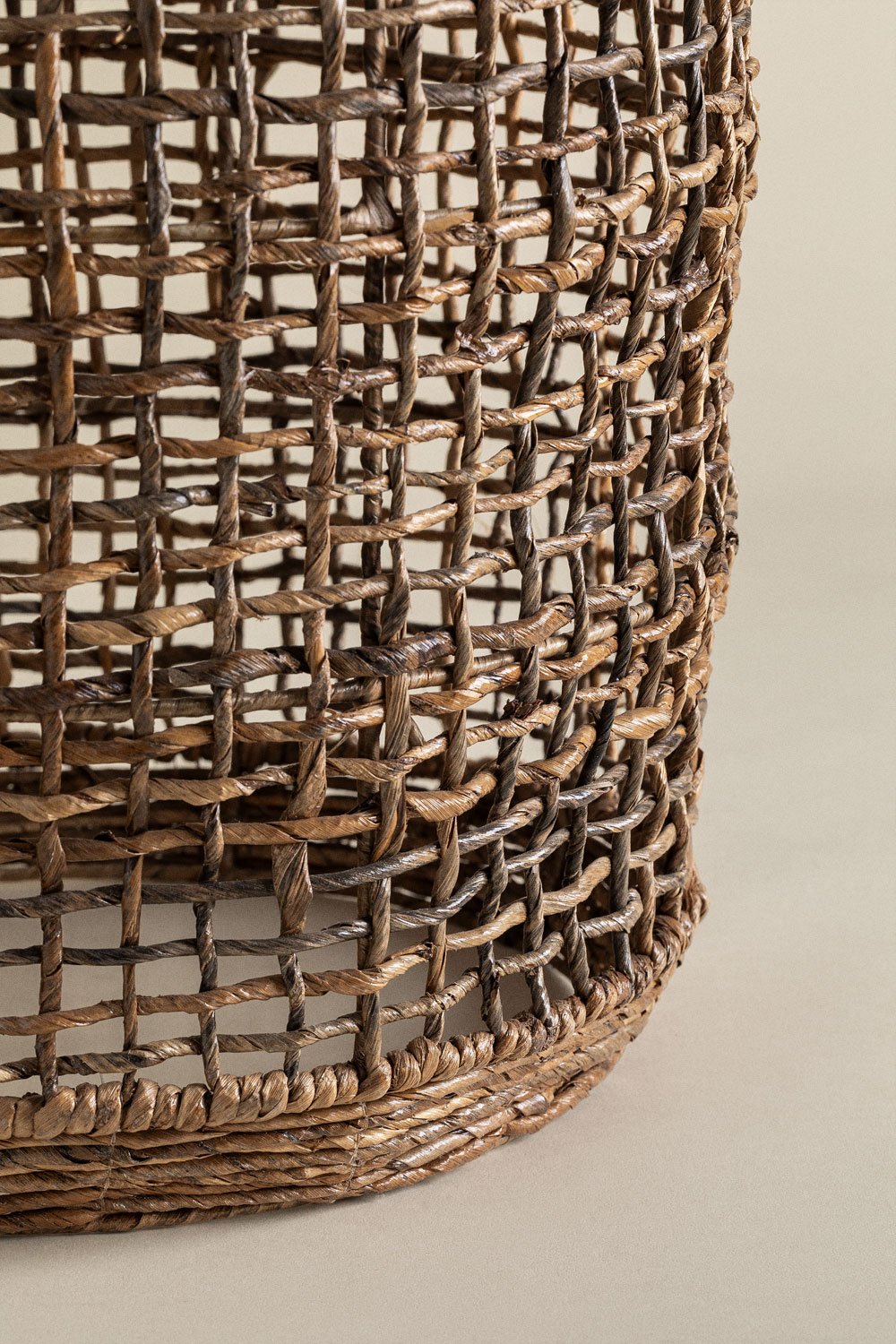 Arantxa lamp shade, gallery image 3