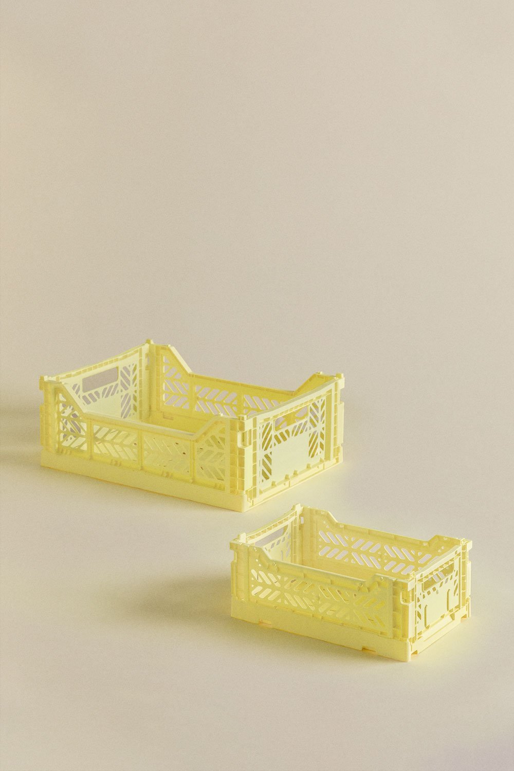 Set of 2 Collapsible and Stackable Plastic Boxes DOLI, gallery image 1