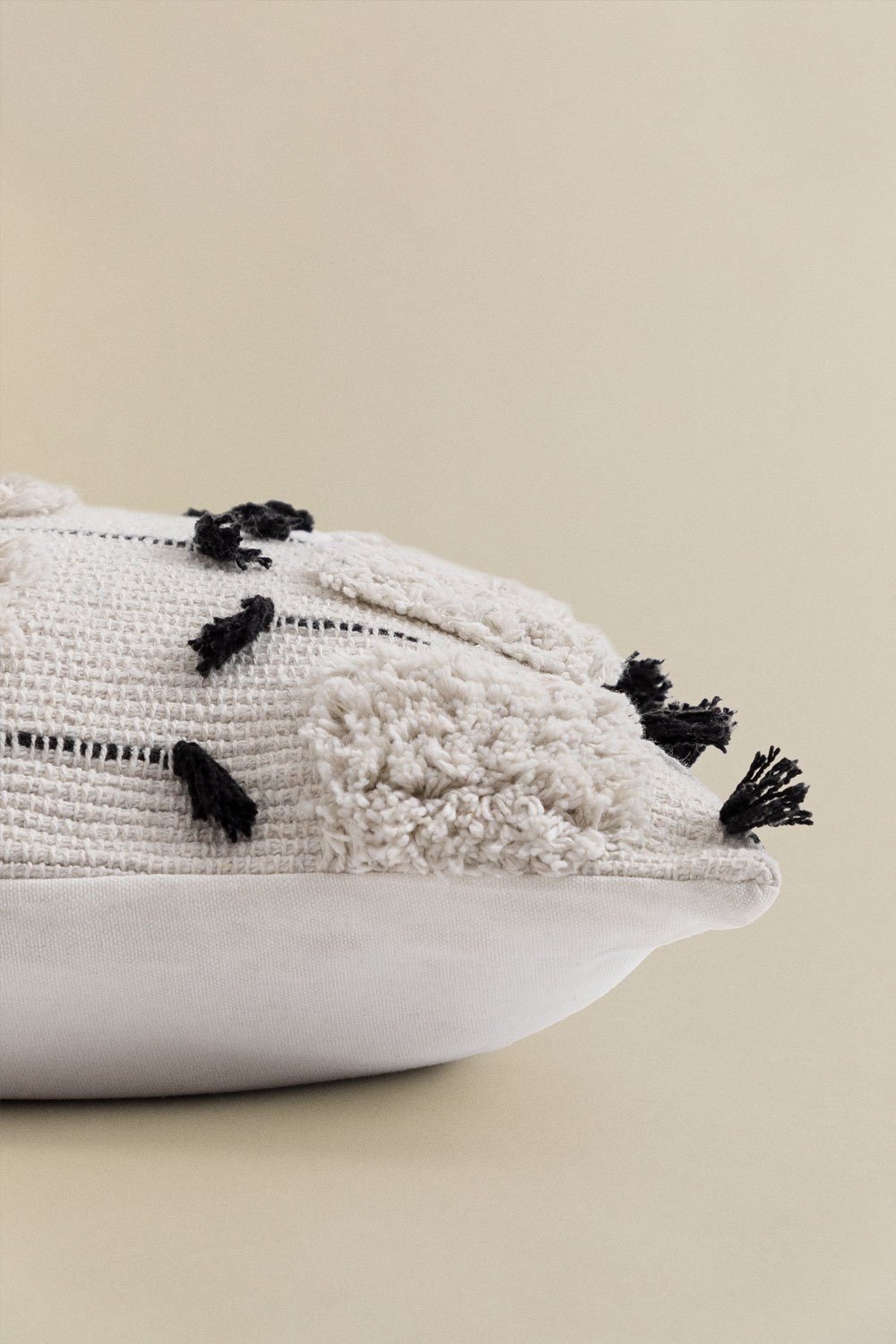 Square Cotton Cushion (45 x 45 cm) Feyre, gallery image 3