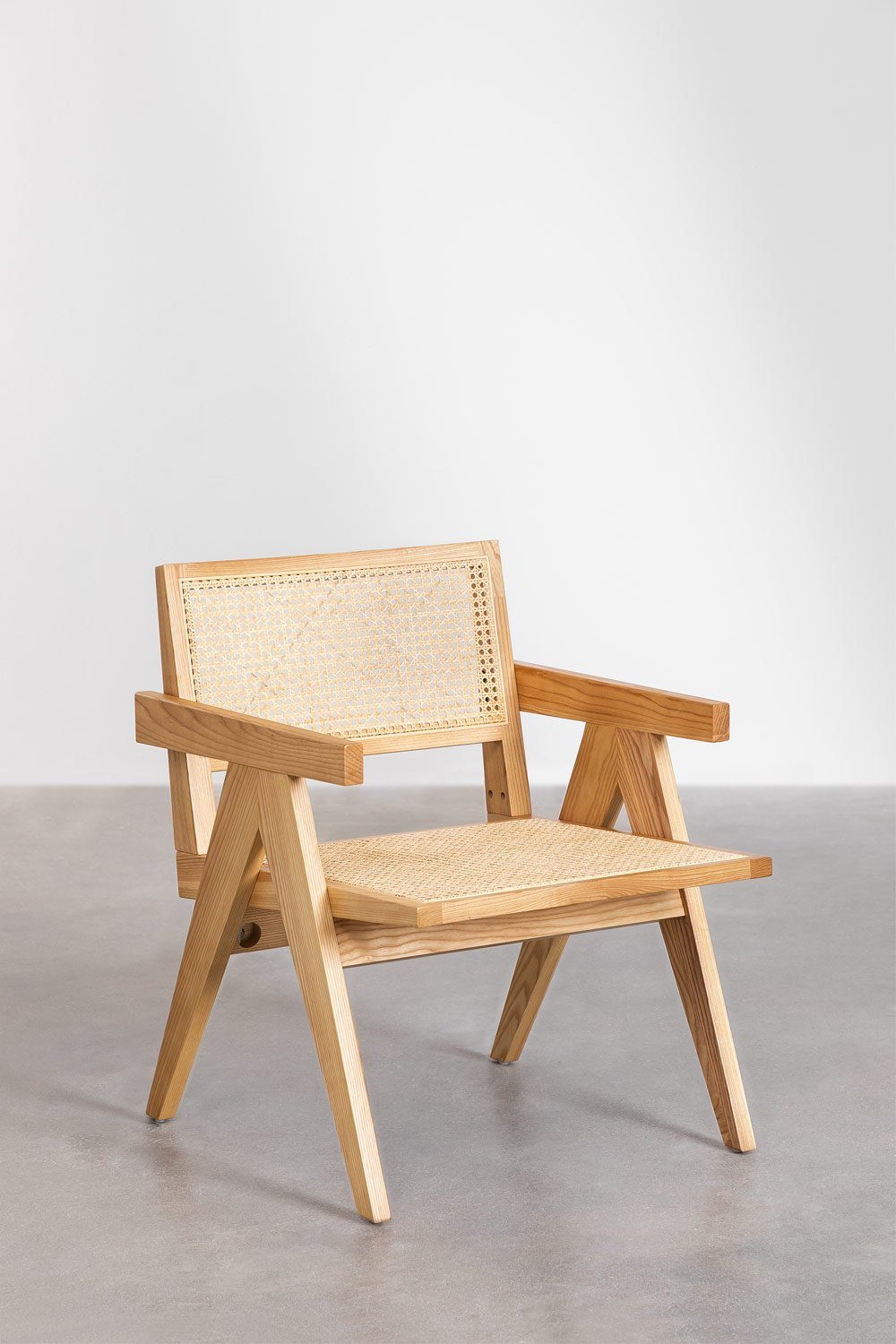 Lali armchair with armrests in ash wood and rattan, gallery image 2