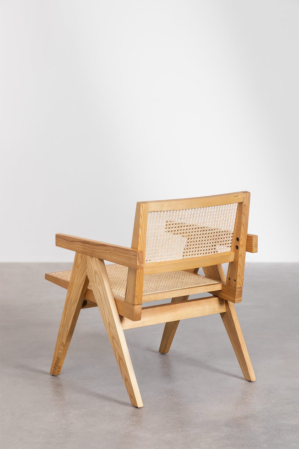 Lali armchair with armrests in ash wood and rattan, gallery image 4
