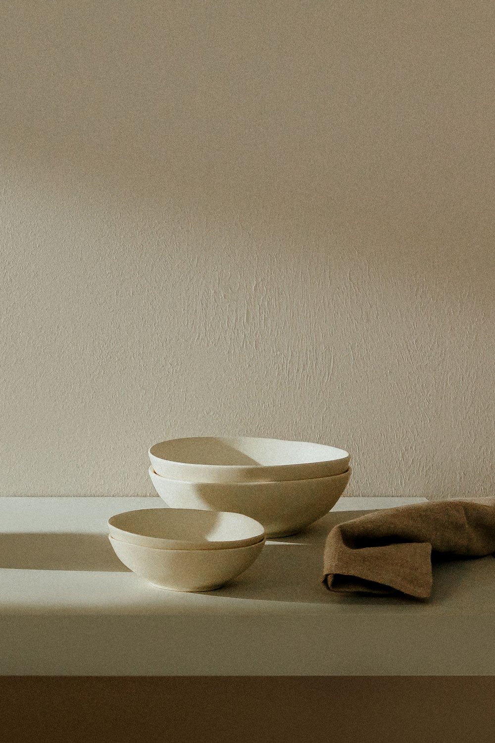 Belvere set of 2 bowls, gallery image 1