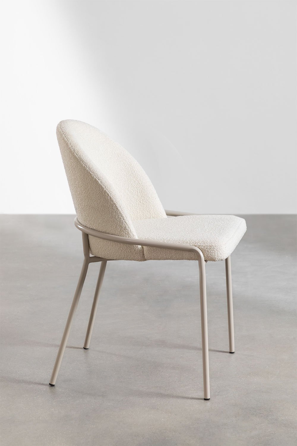Grolet upholstered dining chair, gallery image 4