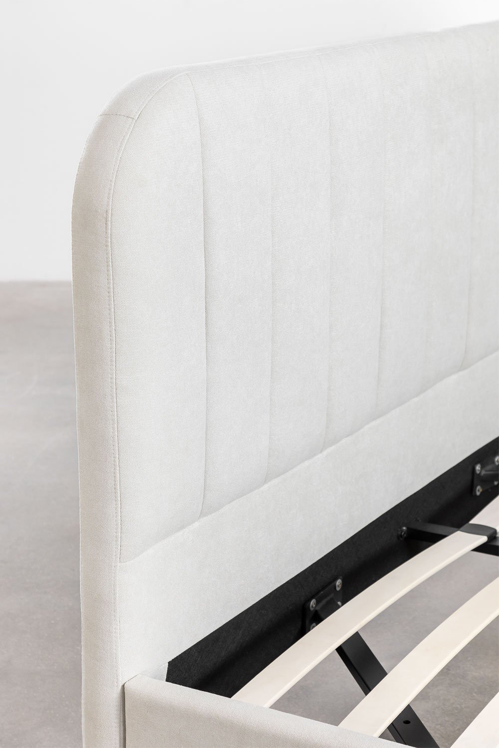 Maialen upholstered bed , gallery image 4