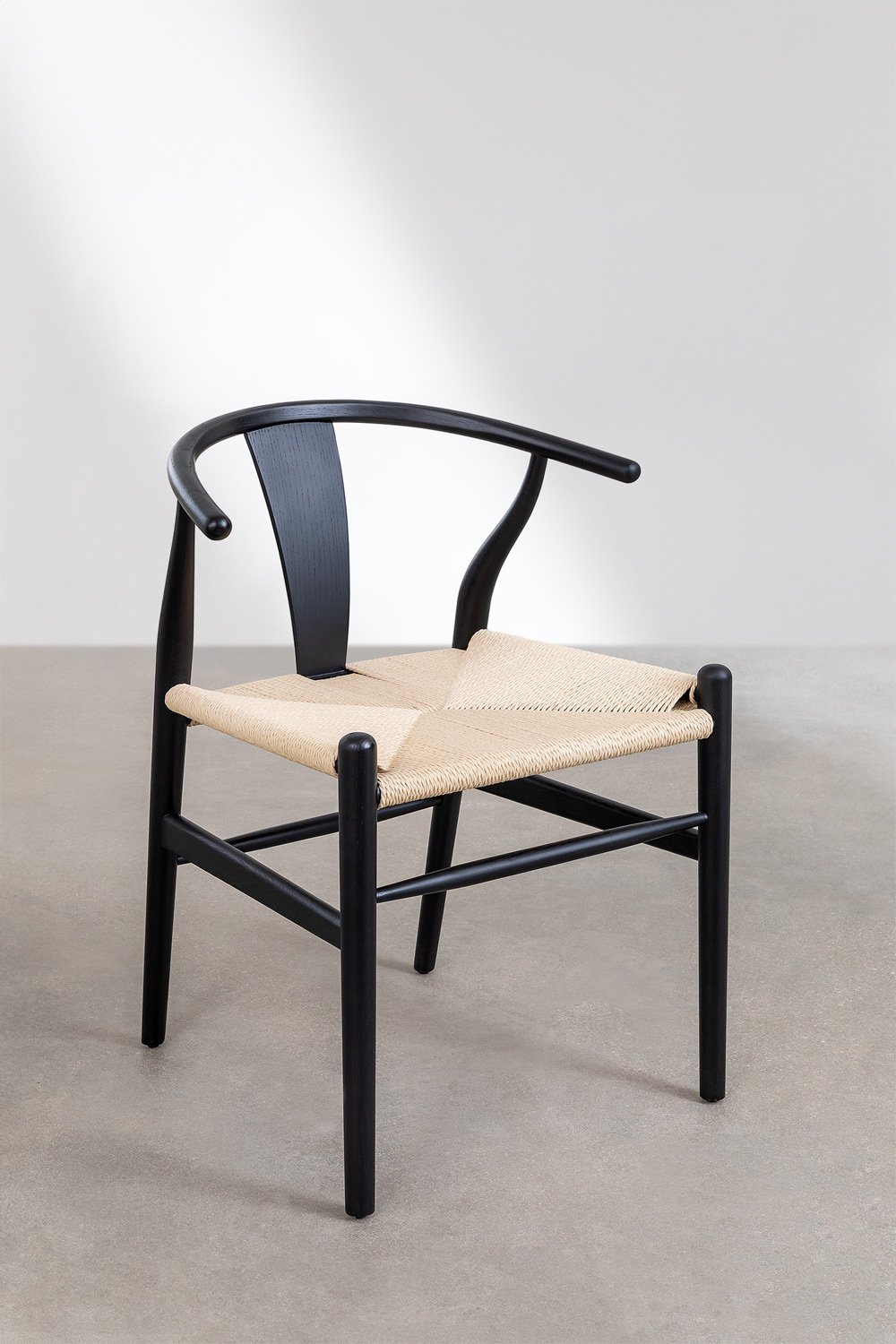 Uish Edition dining chair, gallery image 2