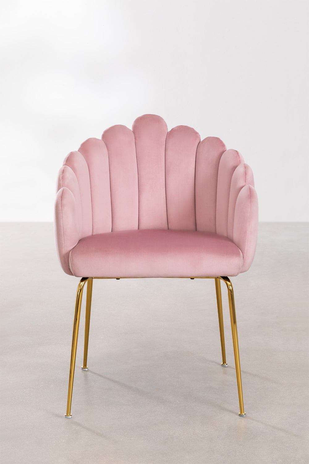 Set of 4 dining chairs with armrests in Markina velvet, gallery image 5