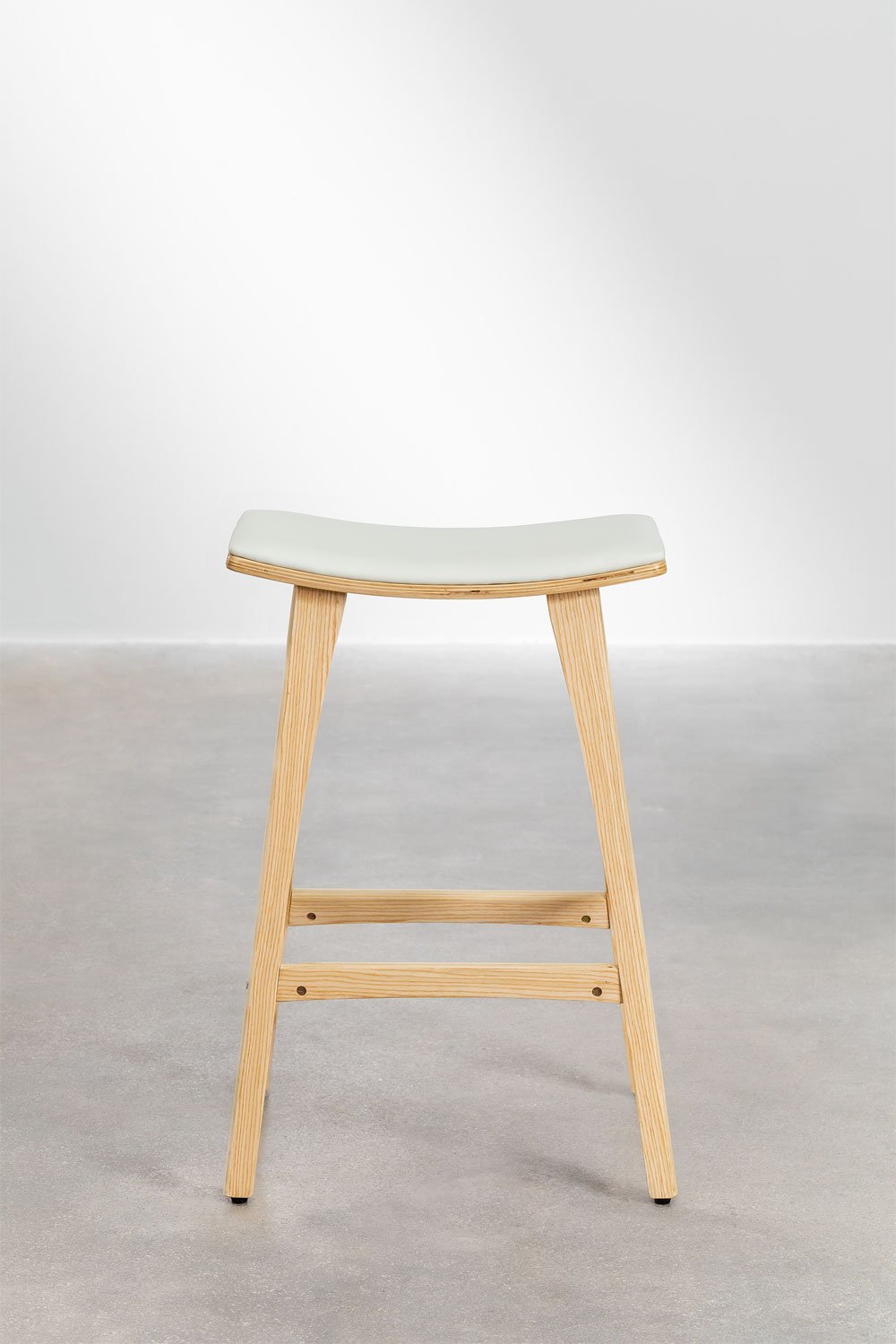 Lorete 65cm high stool in wood and leatherette, gallery image 4