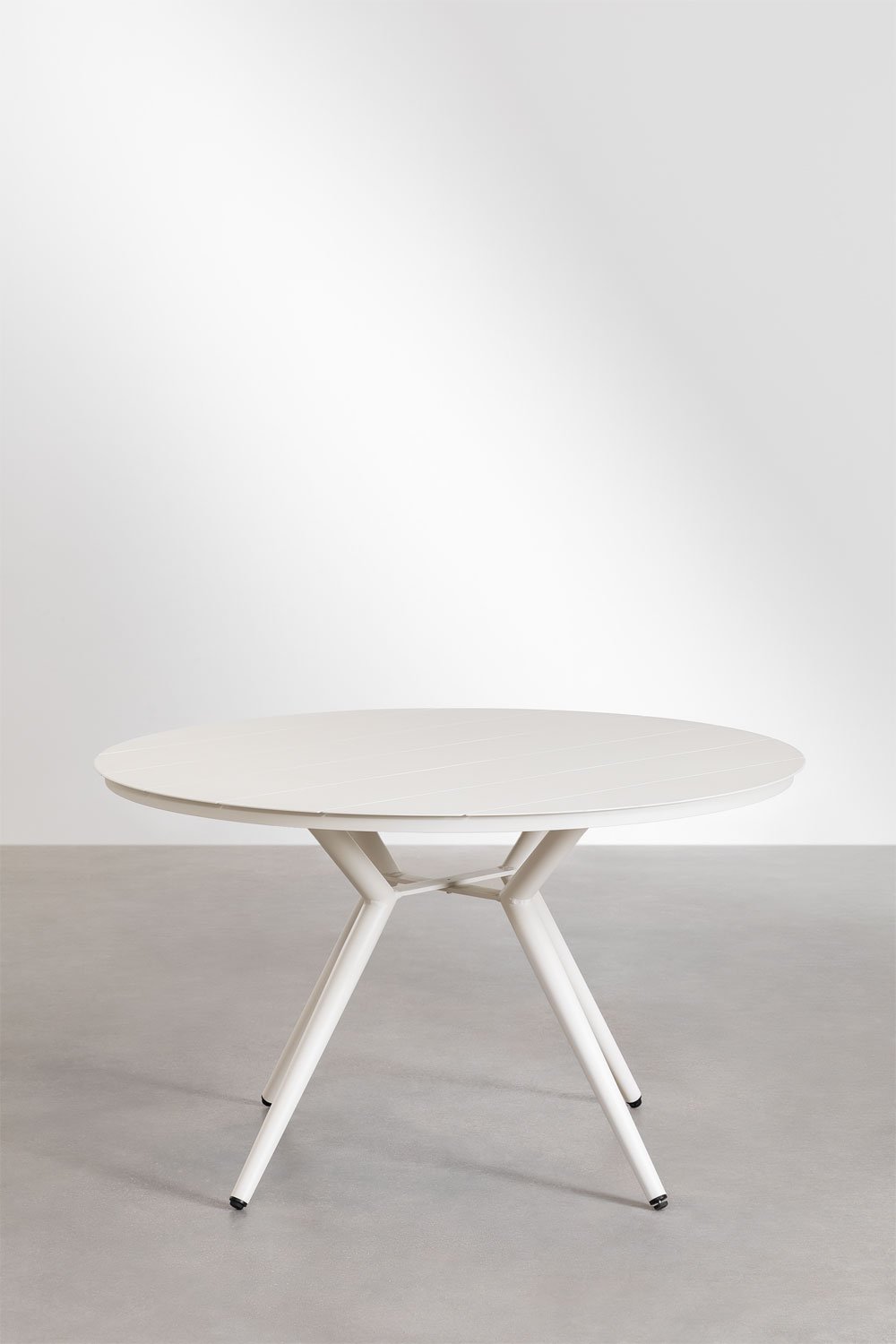 Round dining table in aluminum Valerie, gallery image 4