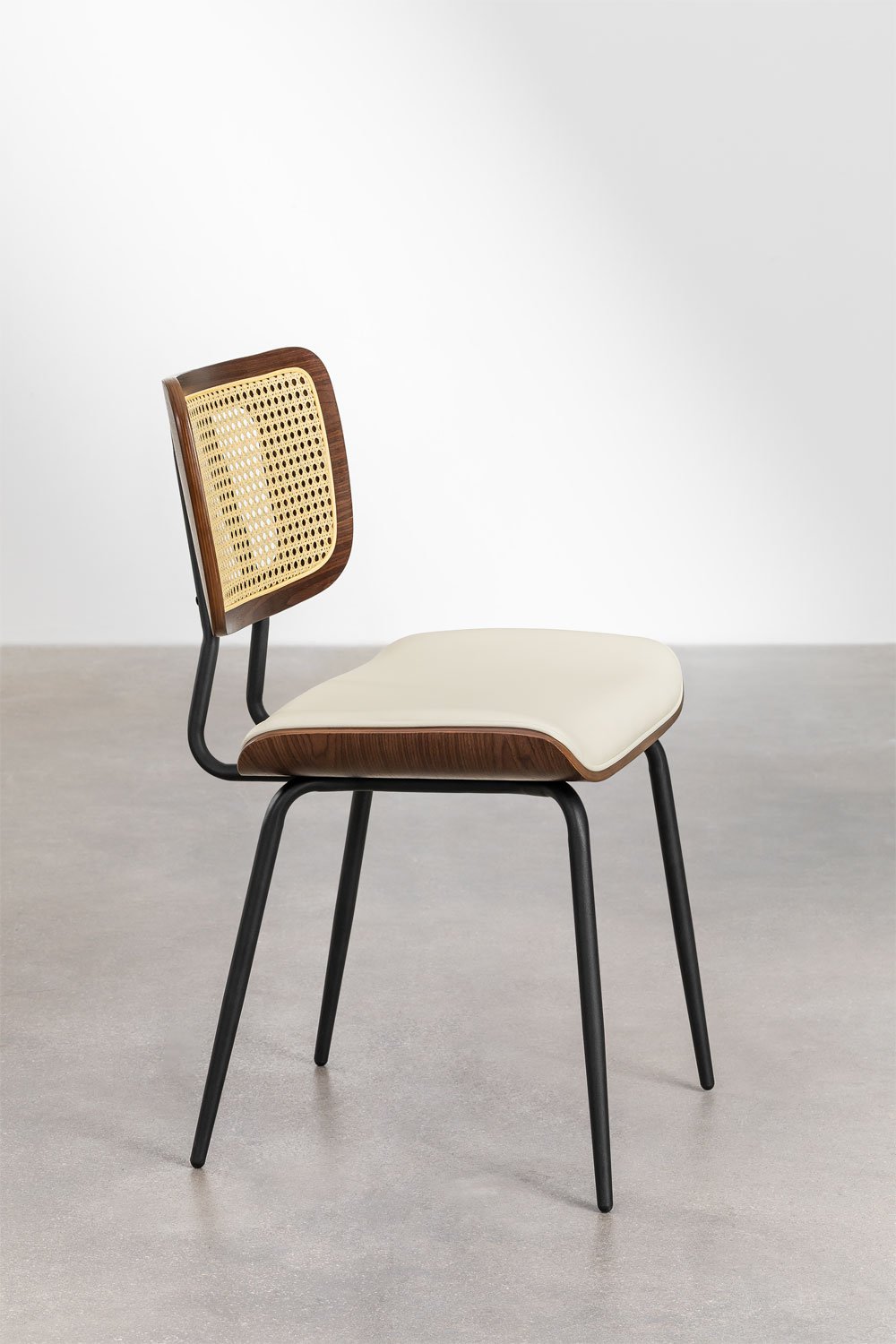 Pack of 4 Dining Chairs in Wood, Rattan and Leatherette Raysa         , gallery image 5