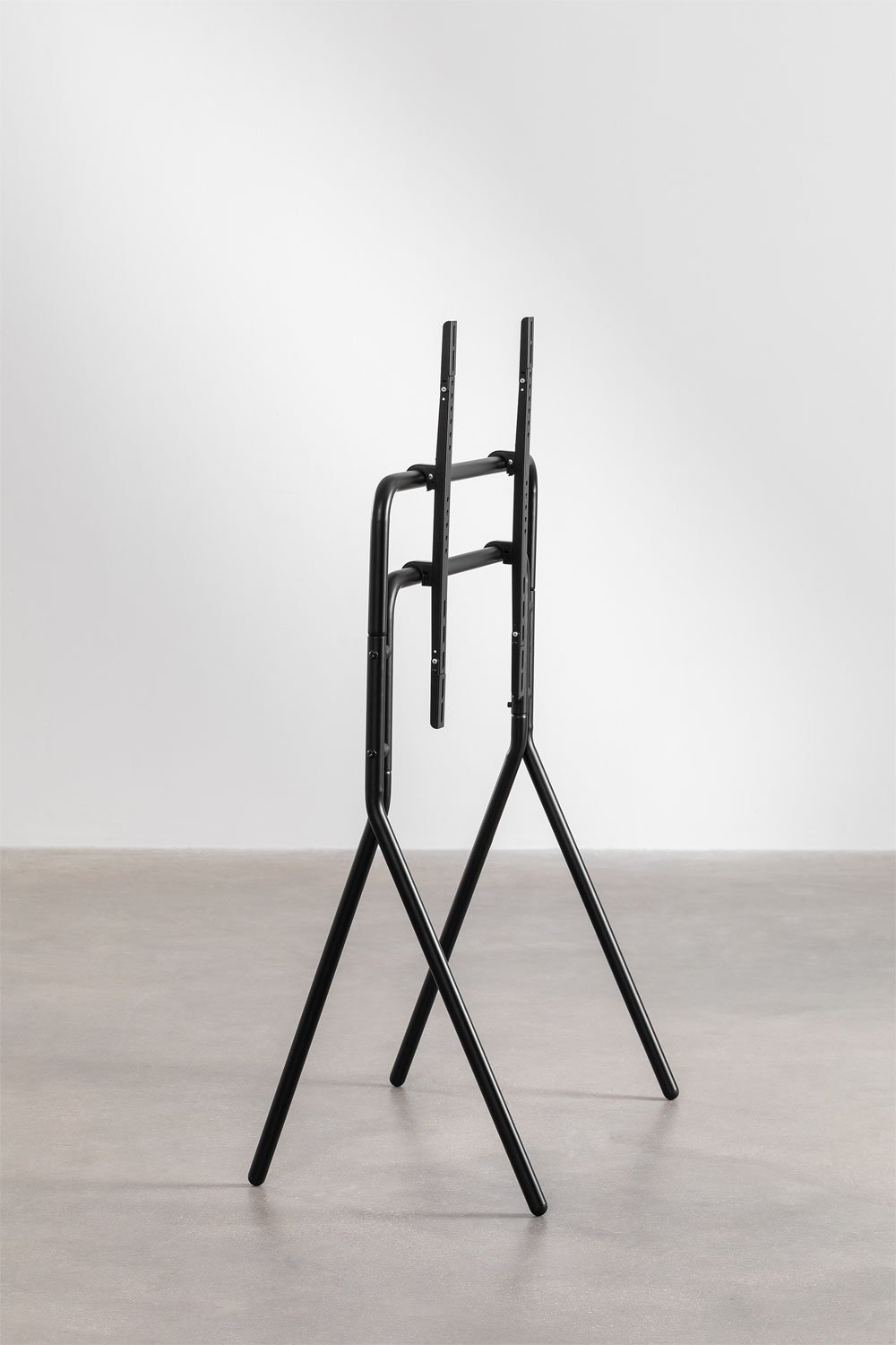 Grifith steel TV floor stand, gallery image 4