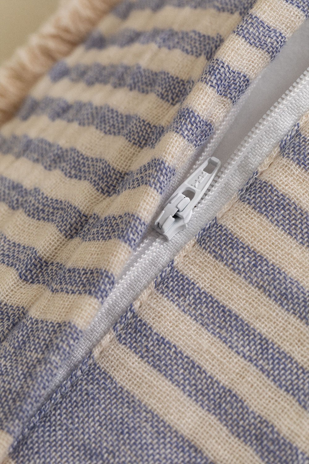 Square Cotton Cushion (45x45 cm) Korjen, gallery image 7