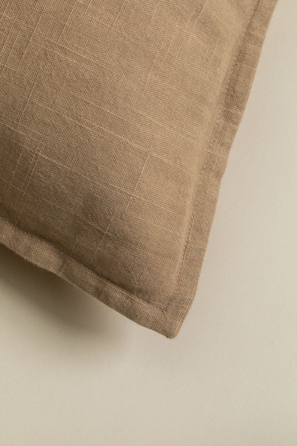 Square cushion 45x45 cm in Elezar cotton, gallery image 5