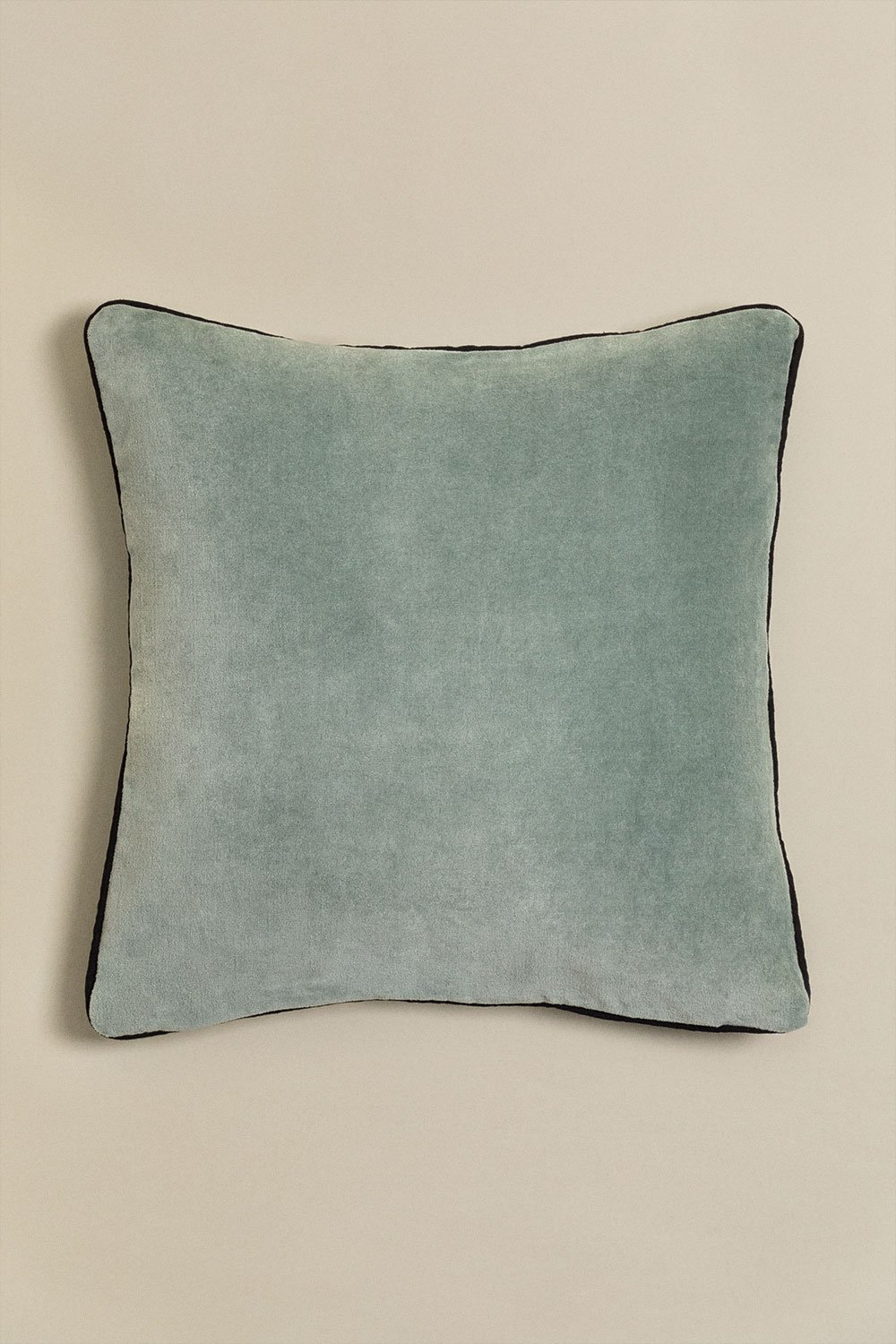 Square Velvet Cushion (40x40 cm) Zarbel, gallery image 1