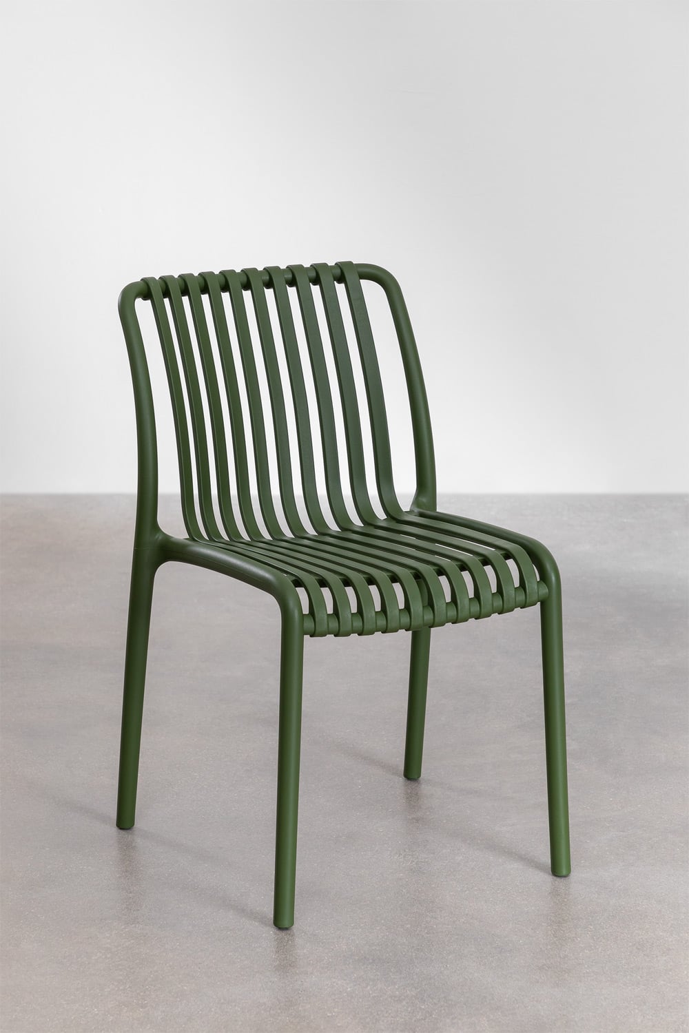 Pack of 2 Wendell polypropylene stackable garden chairs, gallery image 2