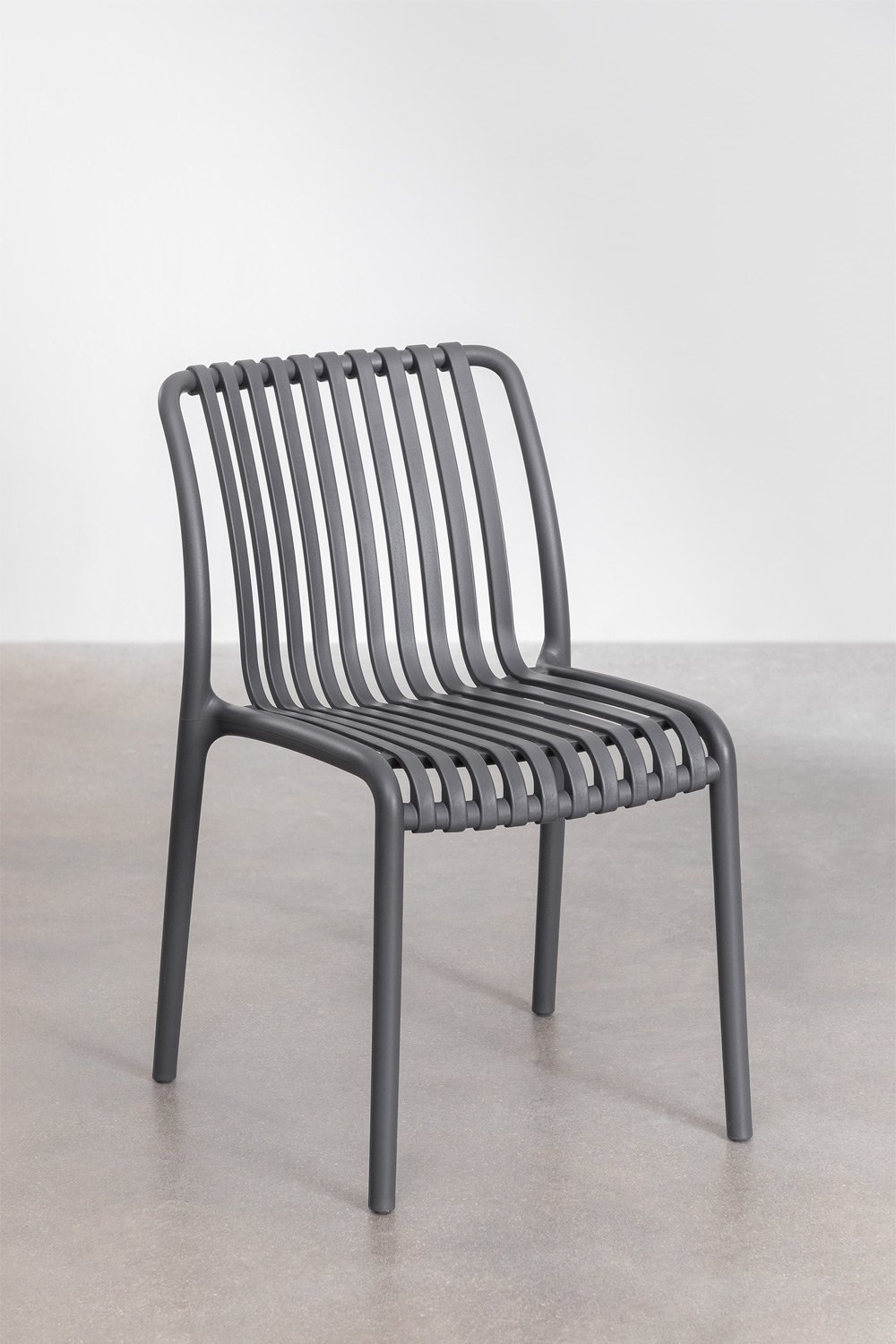 Pack of 2 Wendell polypropylene stackable dining chairs, gallery image 1