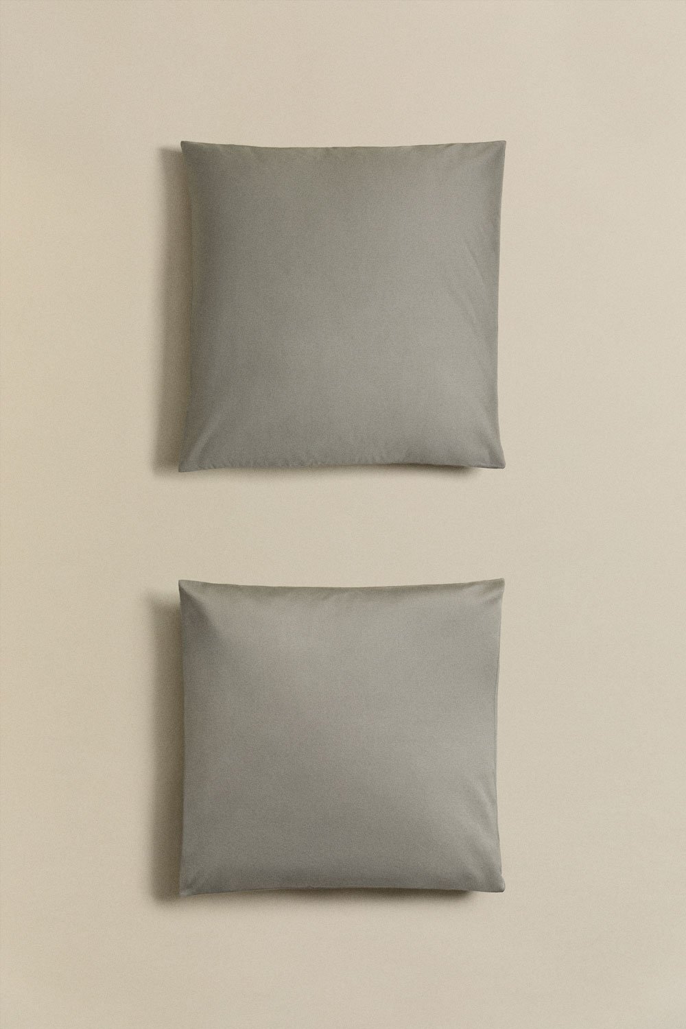 Set of 2 Sampras 300 thread count satin pillowcases, gallery image 2