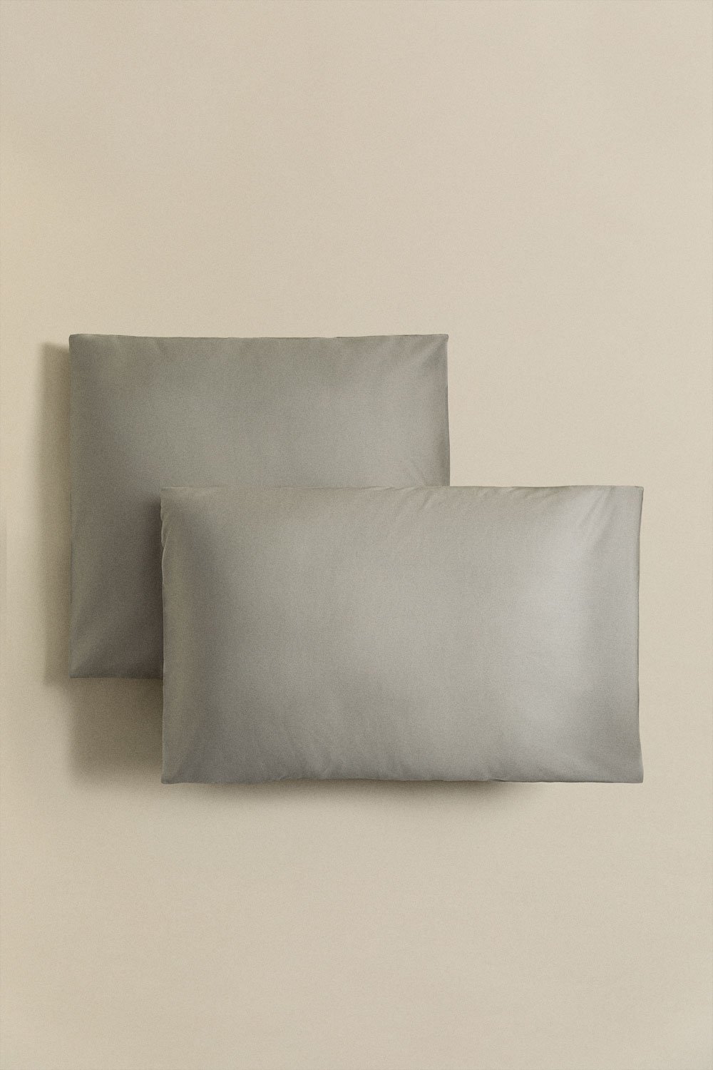 Set of 2 Sampras 300 Thread Count Satin Pillowcases, gallery image 1